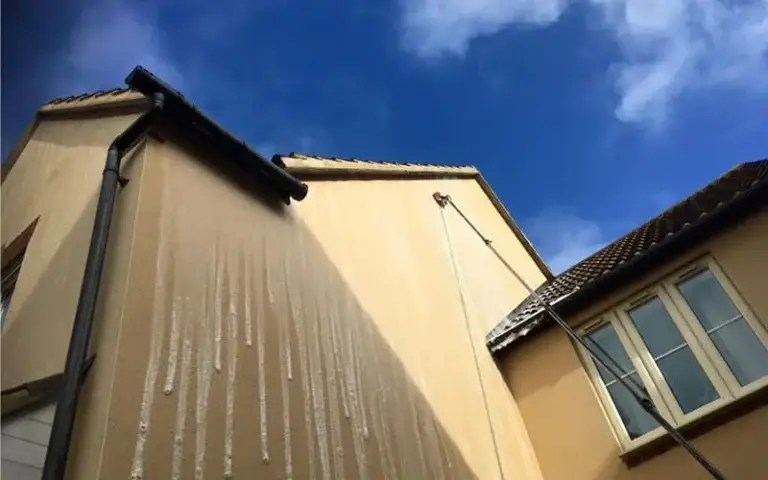 render cleaning in horsham near me Crawley Haywards Heath